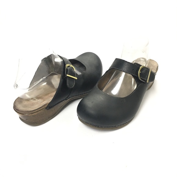 Dansko Shoes - Dansko  Dansko Martina Black Clog SZ 41 or Size 11